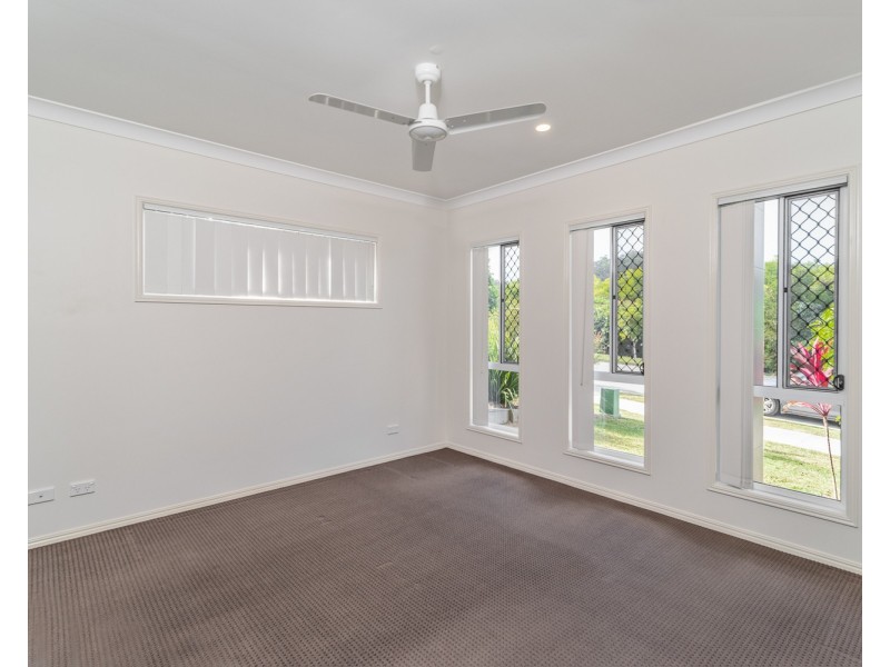 201 Riverstone Crossing, Maudsland QLD 4210