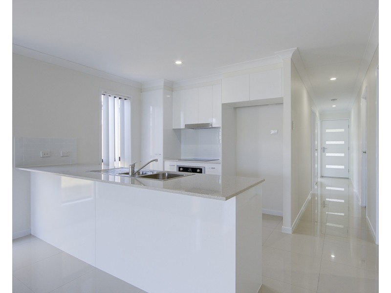 1/53 Pepper tree Drive, Holmview QLD 4207