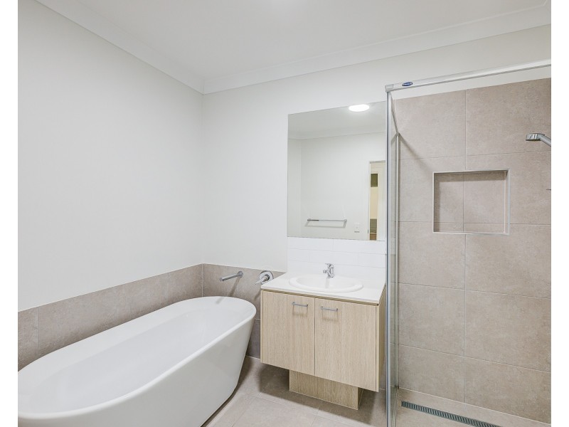 28 Riverland Road, Coomera QLD 4209