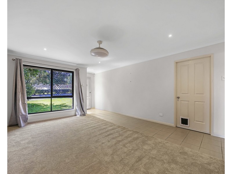 1/18 Armani Avenue, Pimpama QLD 4209