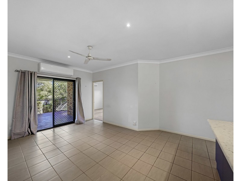 1/18 Armani Avenue, Pimpama QLD 4209