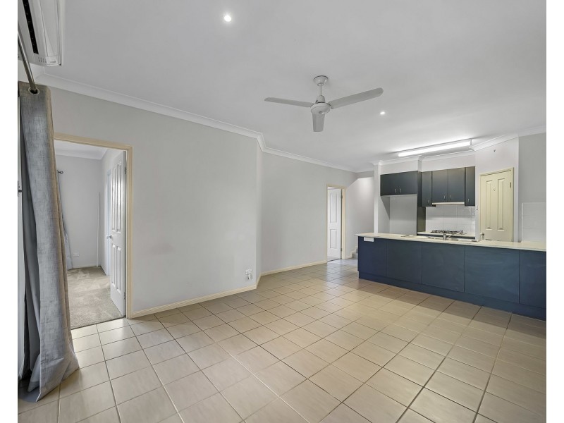 1/18 Armani Avenue, Pimpama QLD 4209
