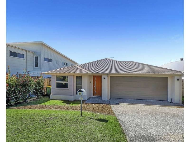 36 Woodrose Circuit, Pimpama QLD 4209