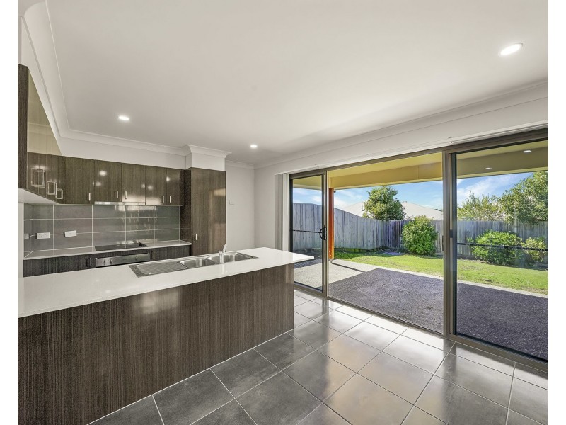 36 Woodrose Circuit, Pimpama QLD 4209