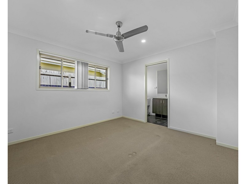 36 Woodrose Circuit, Pimpama QLD 4209