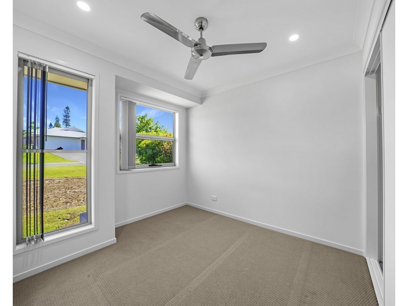 36 Woodrose Circuit, Pimpama QLD 4209