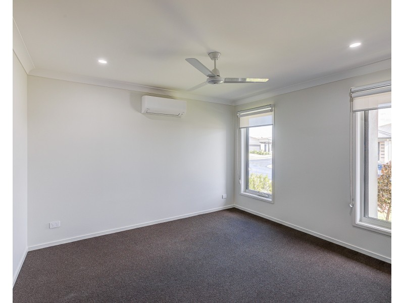 37 Sawmill Drive, Greenbank QLD 4124