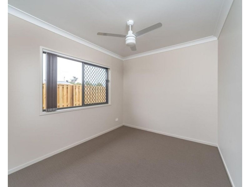 43 Flametree Circuit, Arundel QLD 4214