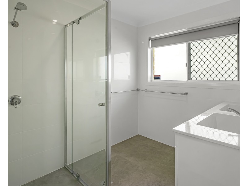 6 Zoeller Drive, Parkwood QLD 4214