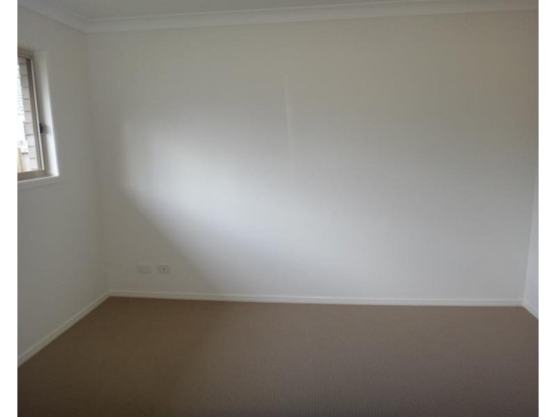 68 Damian Leeding Way, Upper Coomera QLD 4209
