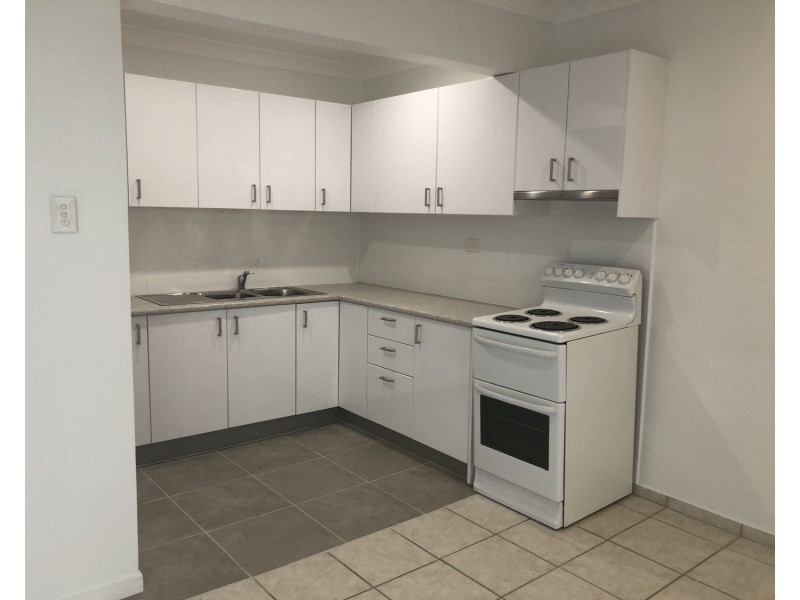 6/5 Little Norman Street, Southport QLD 4215