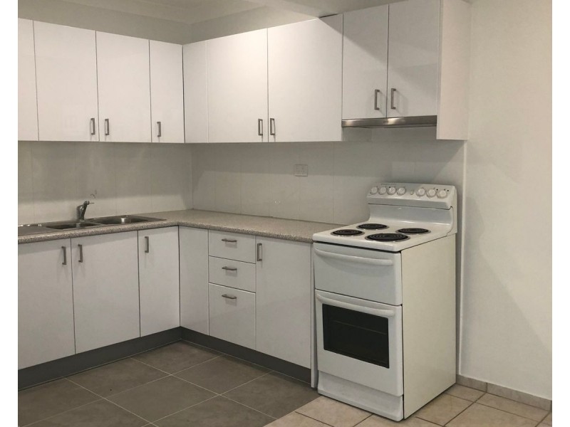 6/5 Little Norman Street, Southport QLD 4215