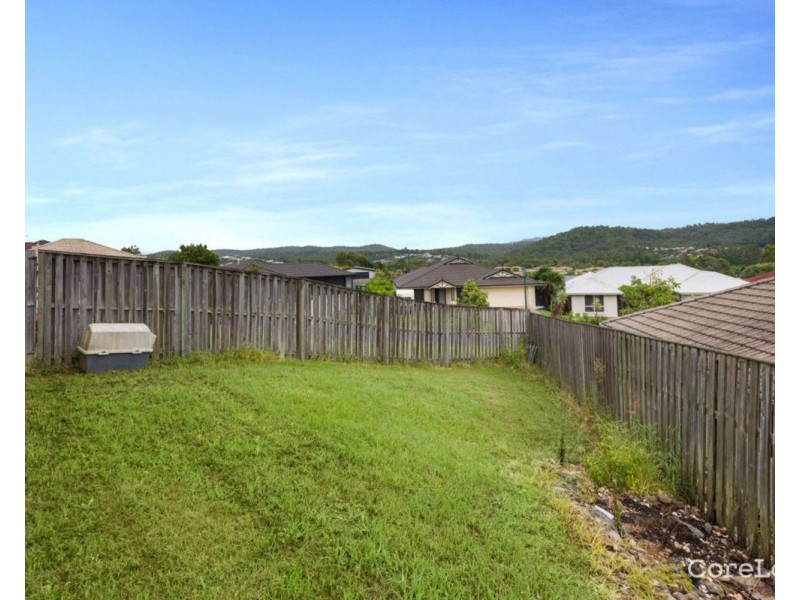 6 Peckham Court, Pacific Pines QLD 4211