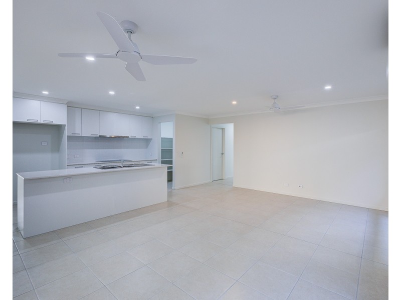 8 Rosemary Street, Greenbank QLD 4124