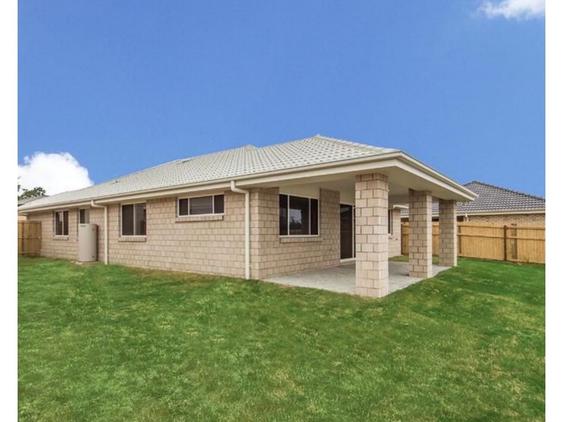 4 Benwerrin Street, Pimpama QLD 4209