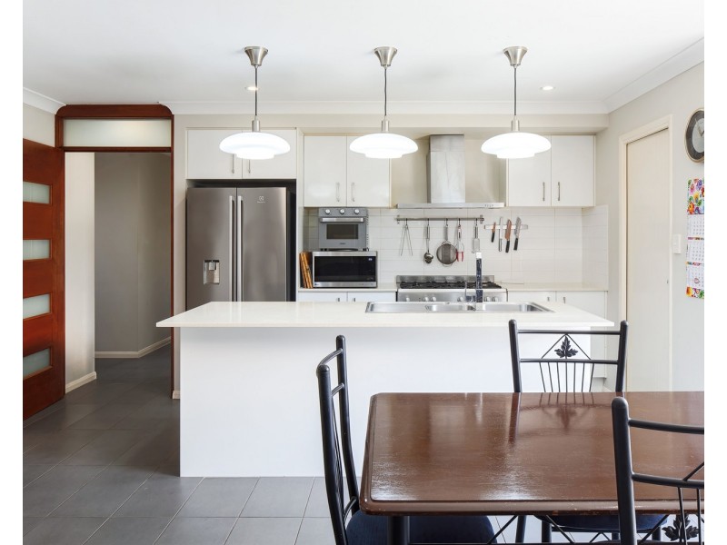 66 Edgeware Road, Pimpama QLD 4209