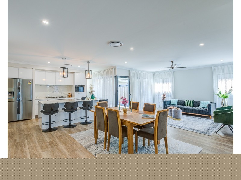 71 Great Sandy Circuit, Pimpama QLD 4209