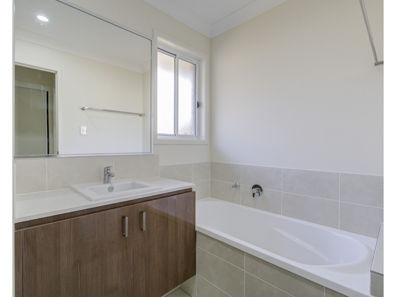 38 Marshall Circuit, Coomera QLD 4209