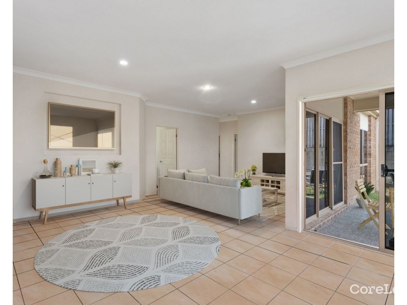 53 Sheffield Circuit, Pacific Pines QLD 4211