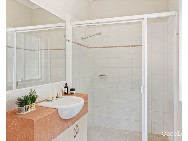 53 Sheffield Circuit, Pacific Pines QLD 4211