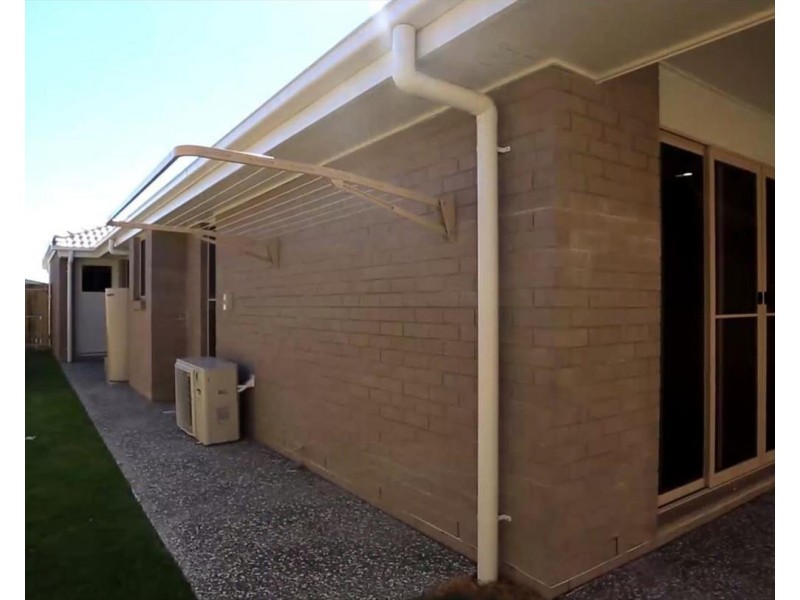 10 Woodrose Circuit, Pimpama QLD 4209