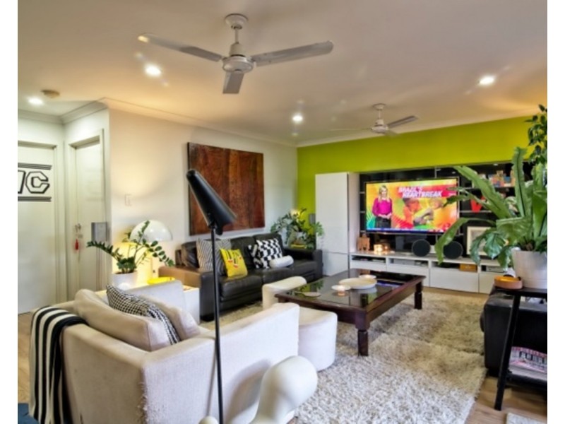 2/2 Rawson Court, Holmview QLD 4207
