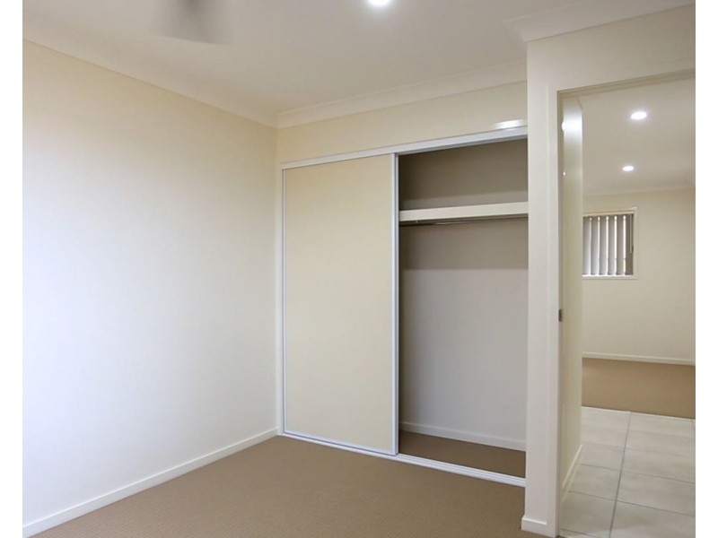 19 Woodrose Circuit, Pimpama QLD 4209