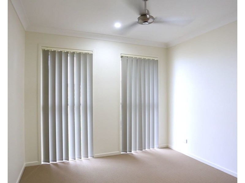 19 Woodrose Circuit, Pimpama QLD 4209