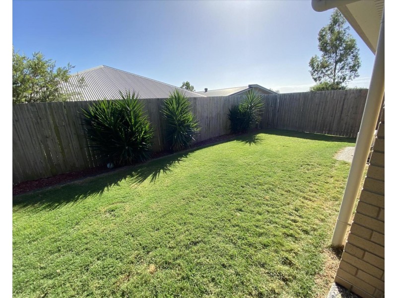 19 Woodrose Circuit, Pimpama QLD 4209