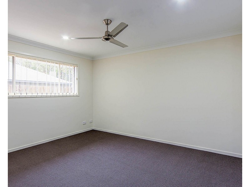 8 Clermont Street, Holmview QLD 4207