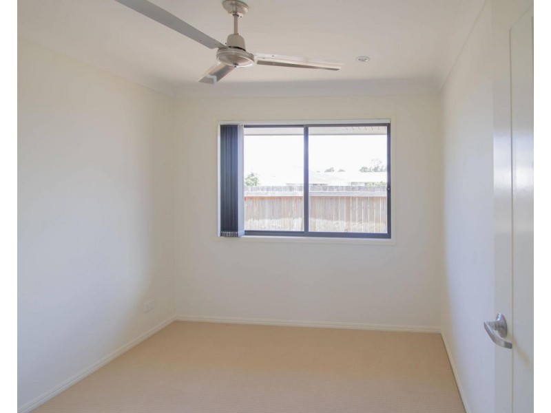 8 Alfred Raymond Hulse Drive, Upper Coomera QLD 4209
