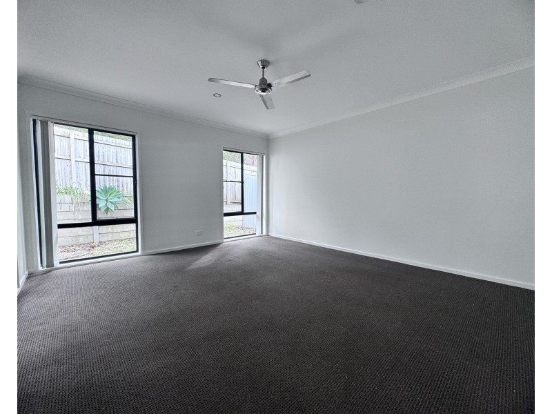 32 Tribecca Circuit, Coomera QLD 4209