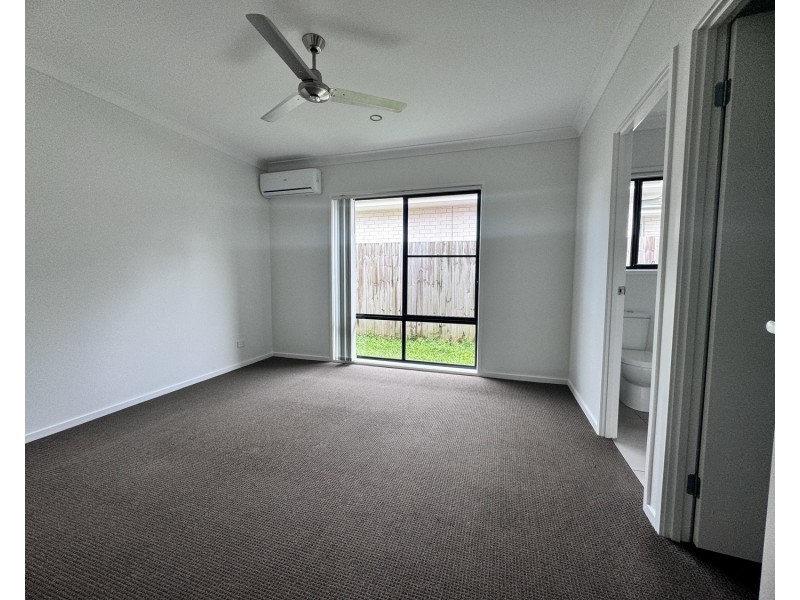 32 Tribecca Circuit, Coomera QLD 4209