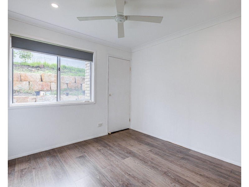 89 Pacific Pines Boulevard, Pacific Pines QLD 4211