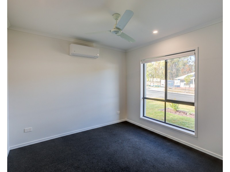 31 Waratah Circuit, Greenbank QLD 4124