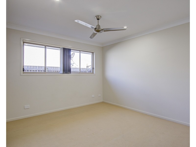 44 Brookfield Street, Pimpama QLD 4209