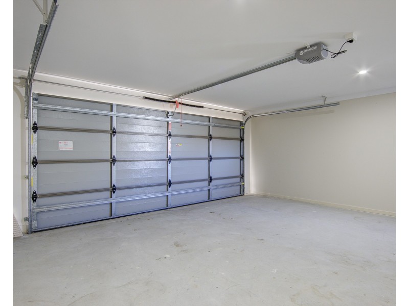 44 Brookfield Street, Pimpama QLD 4209