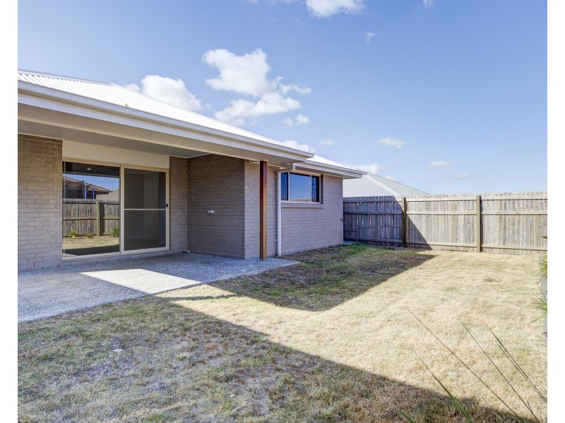 44 Brookfield Street, Pimpama QLD 4209