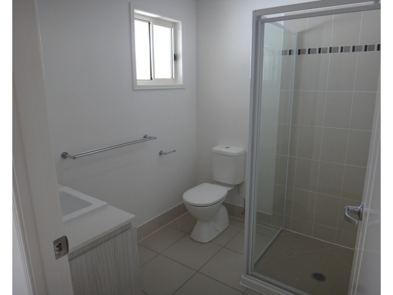 65 Damian Leeding Way, Upper Coomera QLD 4209
