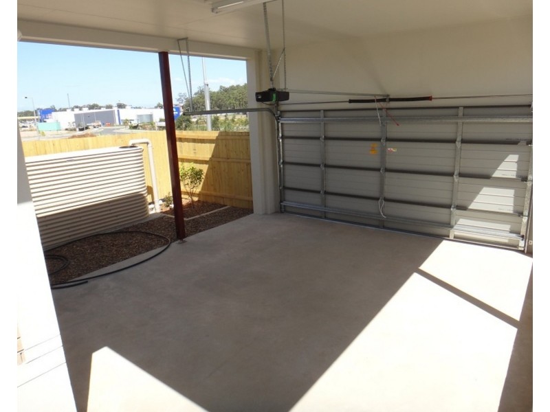65 Damian Leeding Way, Upper Coomera QLD 4209