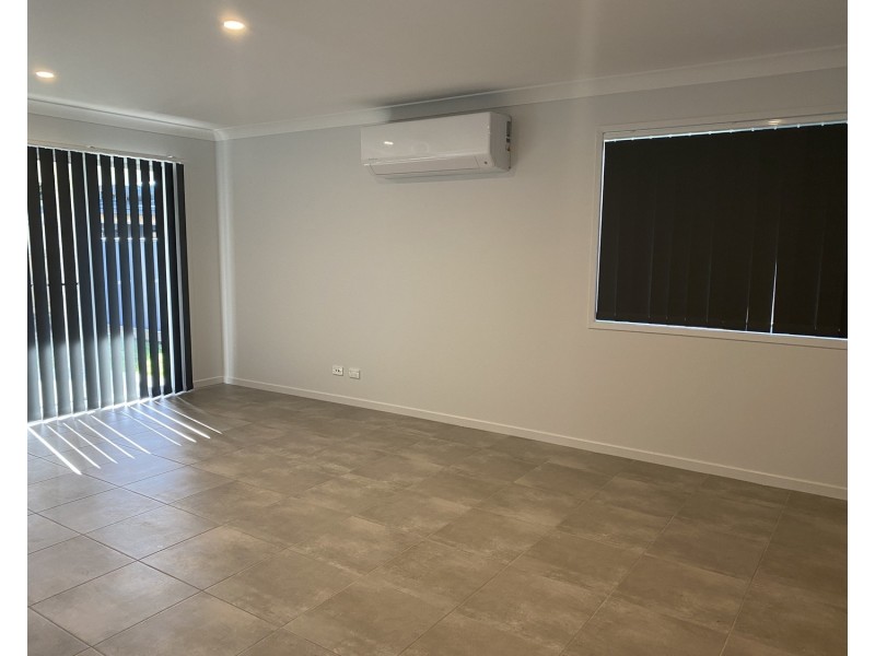 3 Sutherland Street, Gleneagle QLD 4285