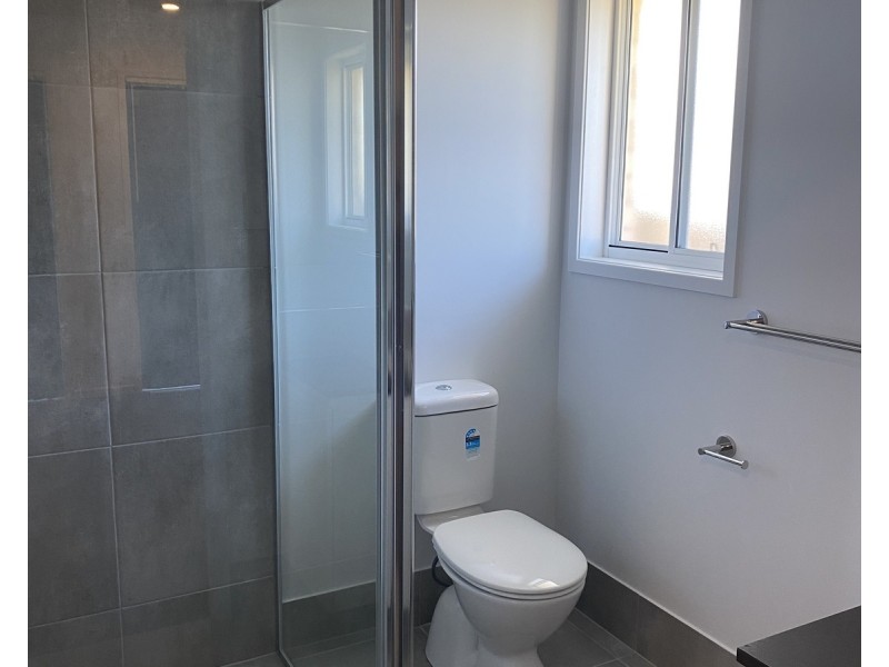 3 Sutherland Street, Gleneagle QLD 4285