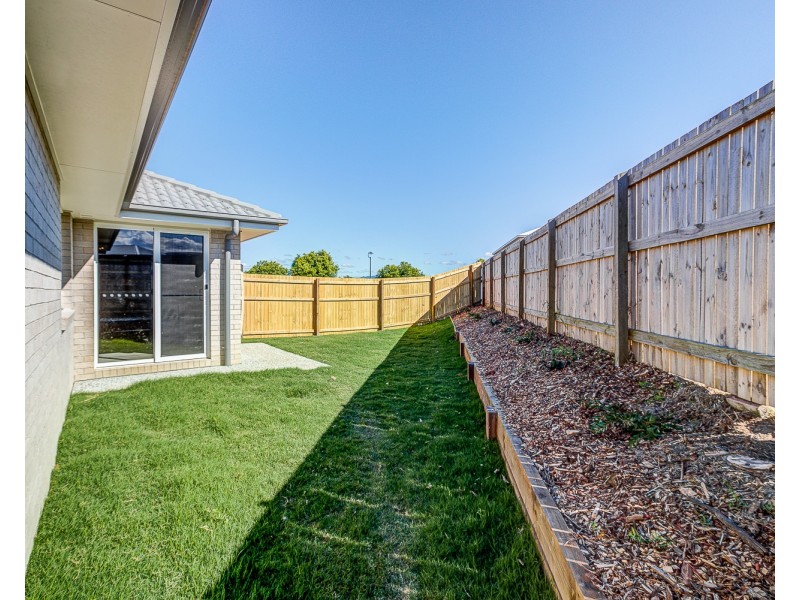 3 Sutherland Street, Gleneagle QLD 4285