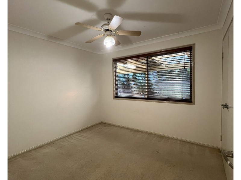 34 Jingella Street, Hope Island QLD 4212