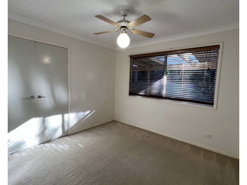34 Jingella Street, Hope Island QLD 4212