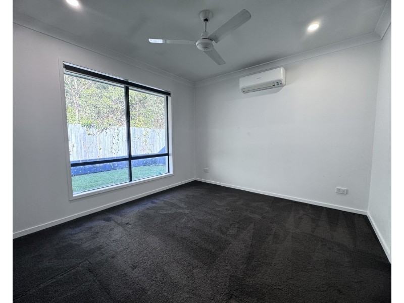 66 Mieka Crescent, Pimpama QLD 4209