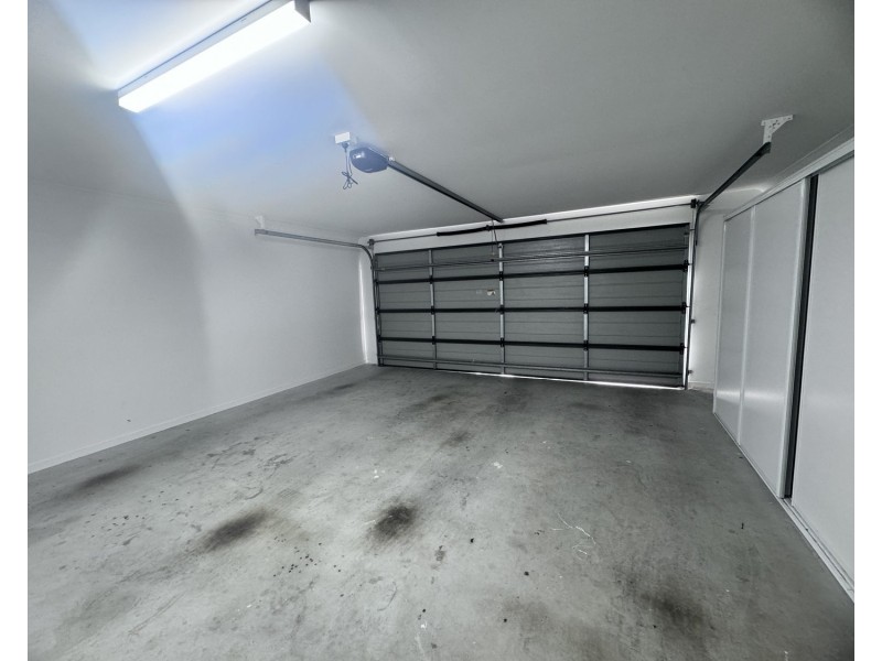 66 Mieka Crescent, Pimpama QLD 4209