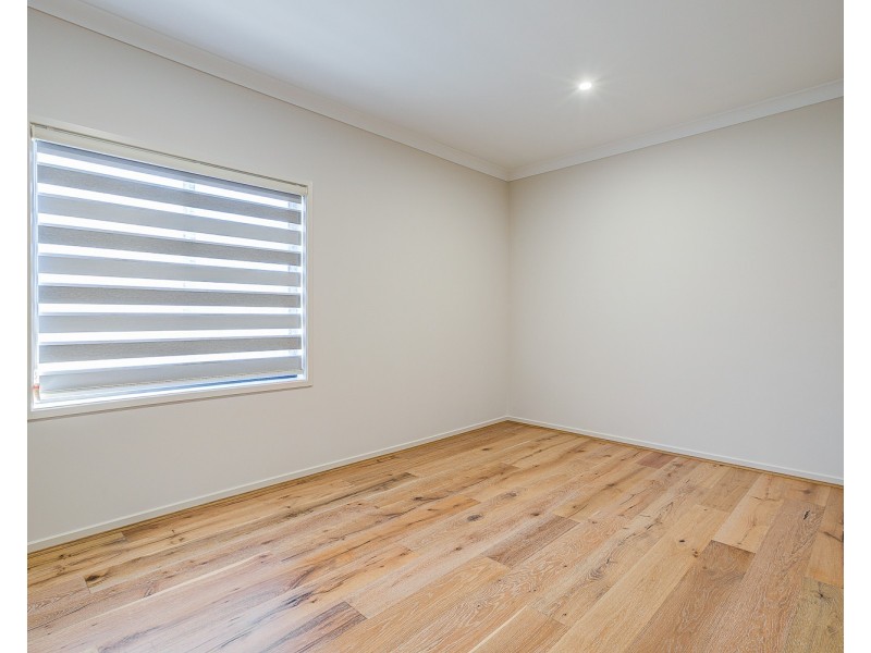 83 Great Sandy Circuit, Pimpama QLD 4209