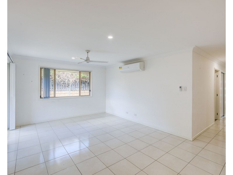 1/6 Cress Court, Pimpama QLD 4209