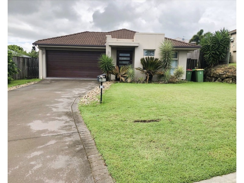 12 Kabi Place, Pacific Pines QLD 4211